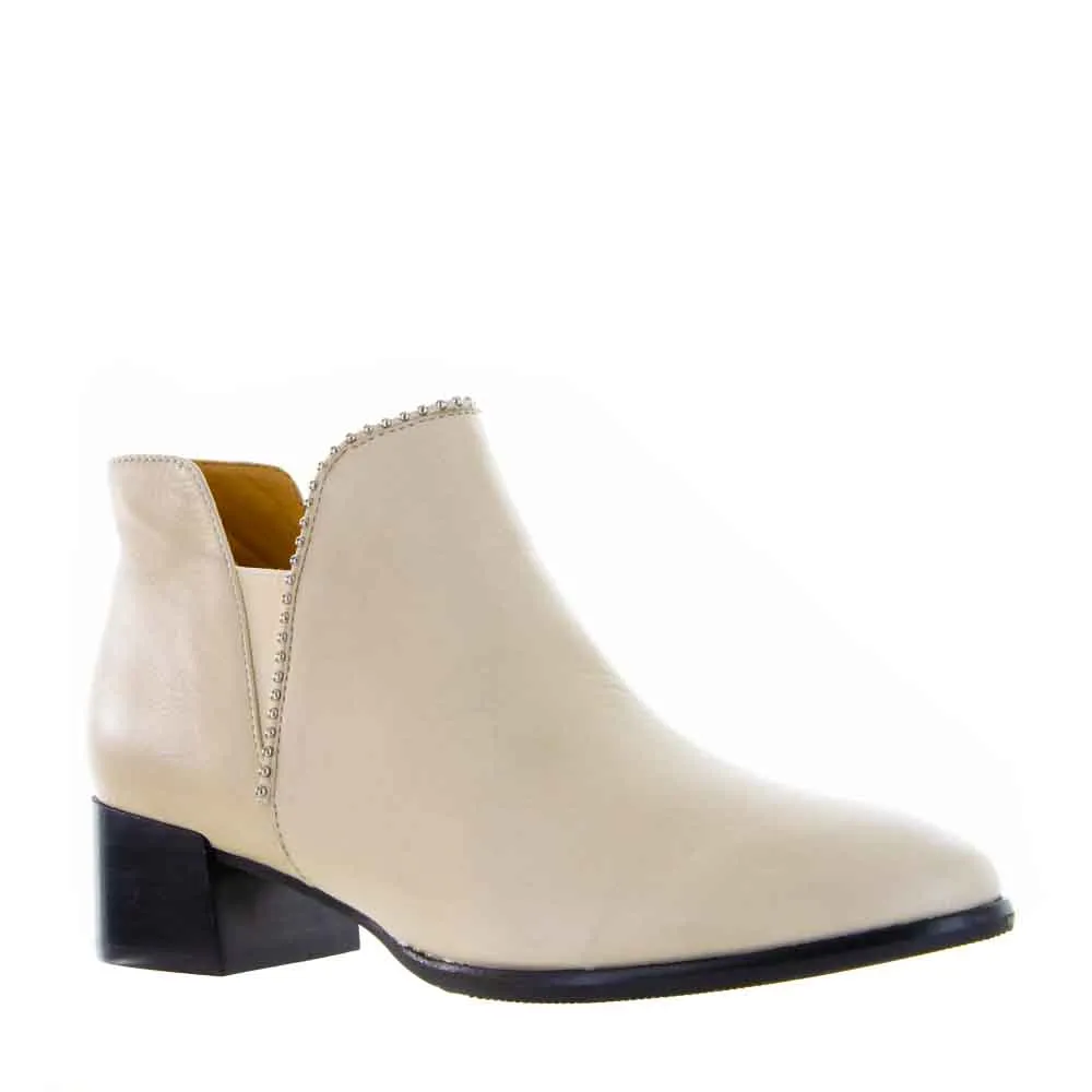 BRESLEY ALVIS SWAN Smooth Design Sleek Design
