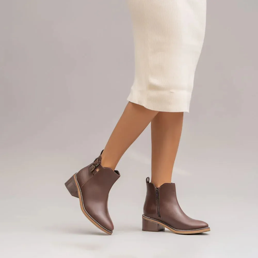 Model Versatile Wear LE SANSA DEEP CHOCOLATE