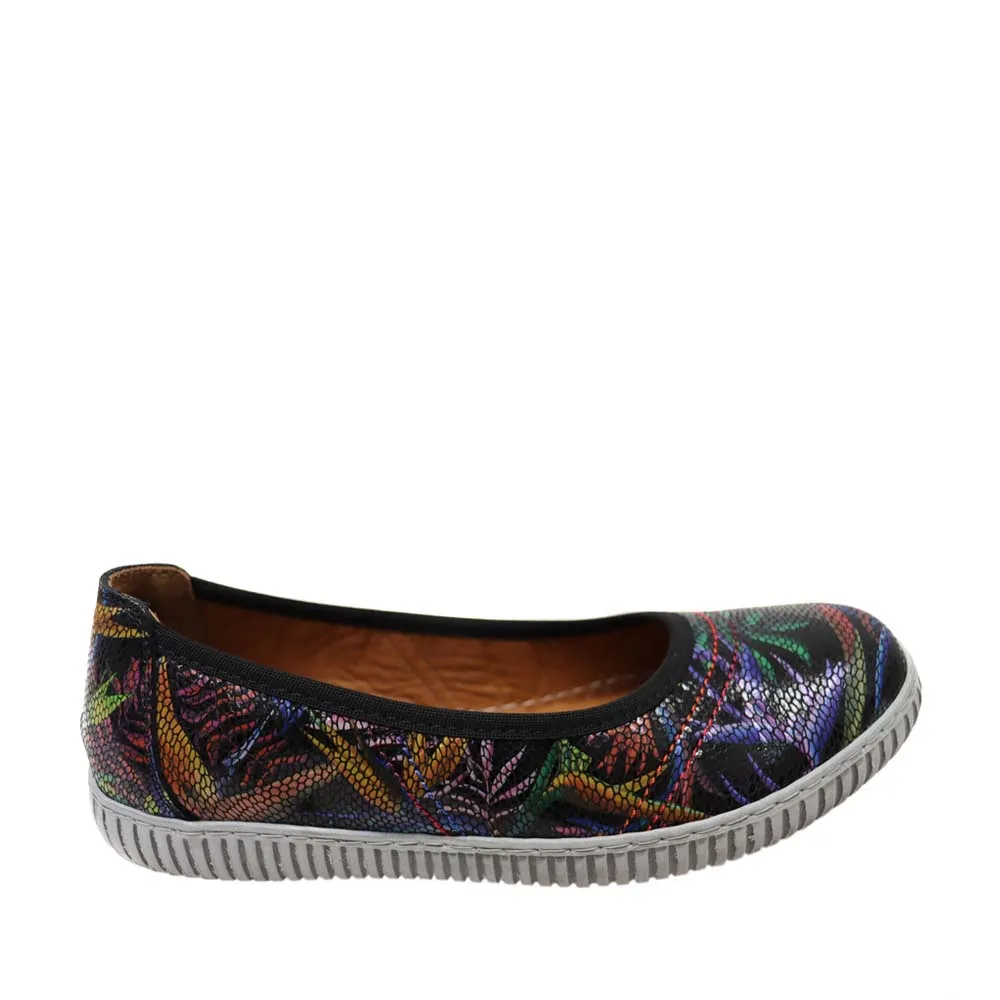Pollen Walk Resort Day CABELLO CP753-51 BLACK