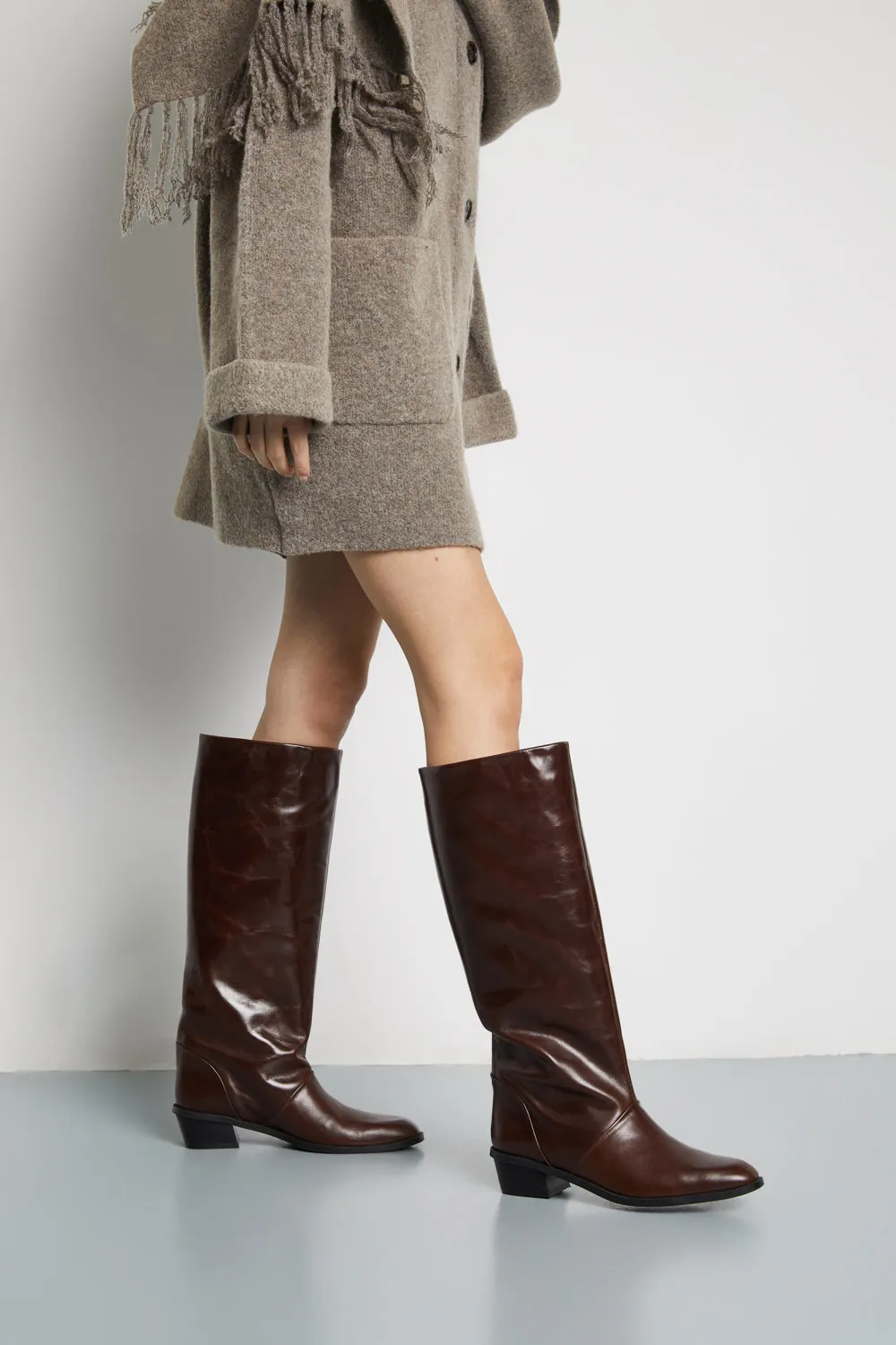 Daily Rugged Daily Mission Sarah Boots in Chocolate Leather