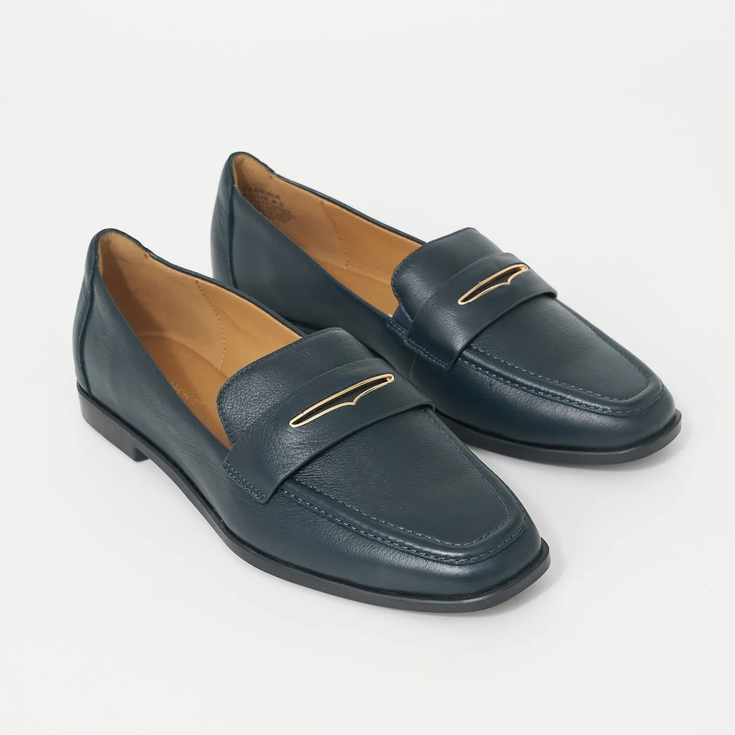 HUSH PUPPIES ZABRINA MIDNIGHT Guard Walk