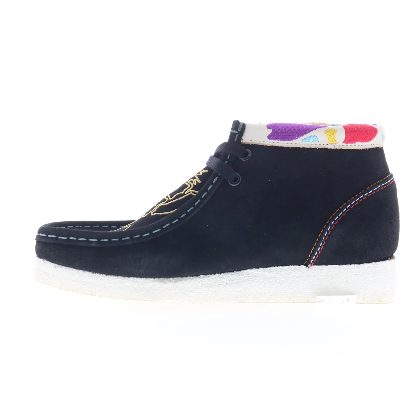 Comfortable Posture Clarks Wallabee Boot One School 26168582 Womens Black Suede Chukkas Boots