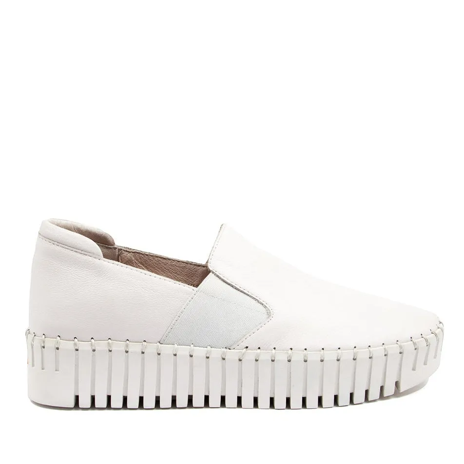 DJANGO & JULIETTE BECCA WHITE Comfortable Step