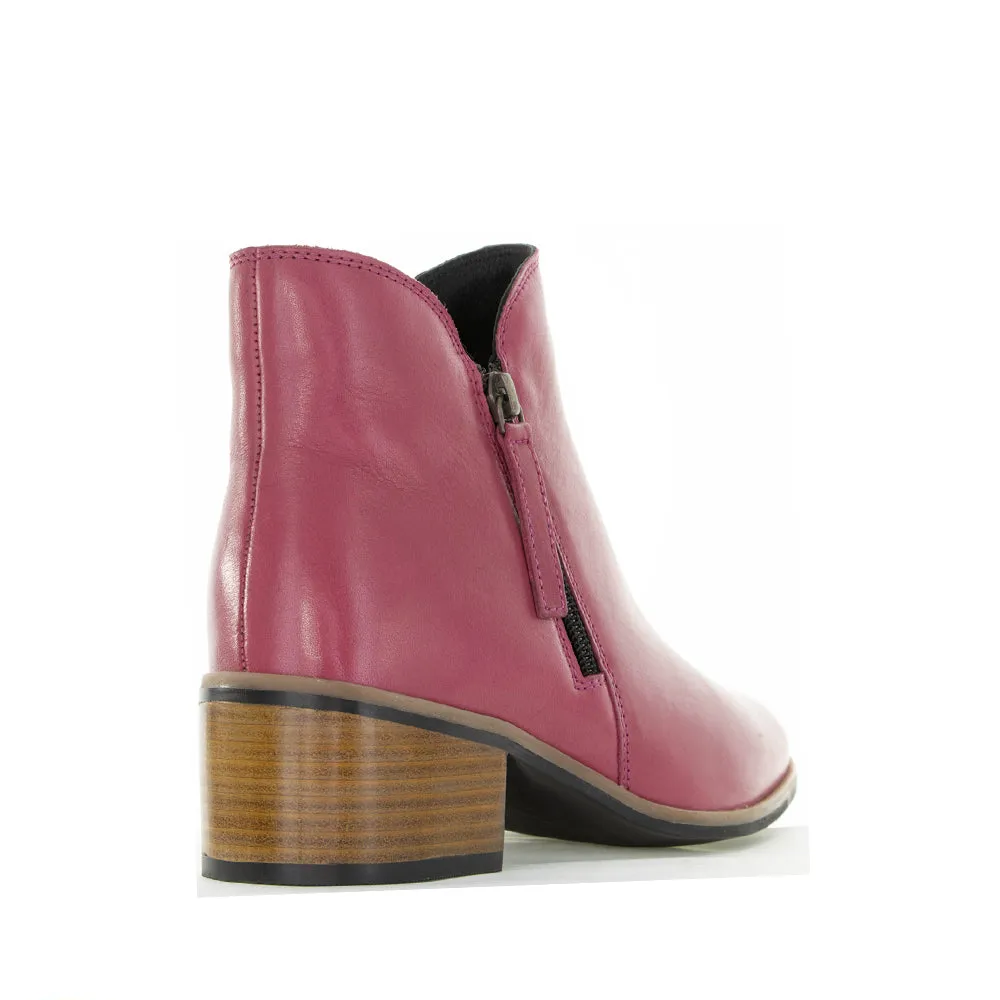 LE SANSA OXLEY HOT PINK Adventure Time Multi Terrain