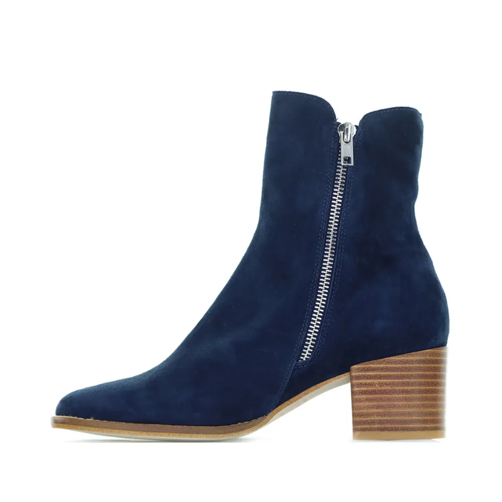 City Street Everyday Pair DJANGO & JULIETTE MOCKUP MARINE SUDE