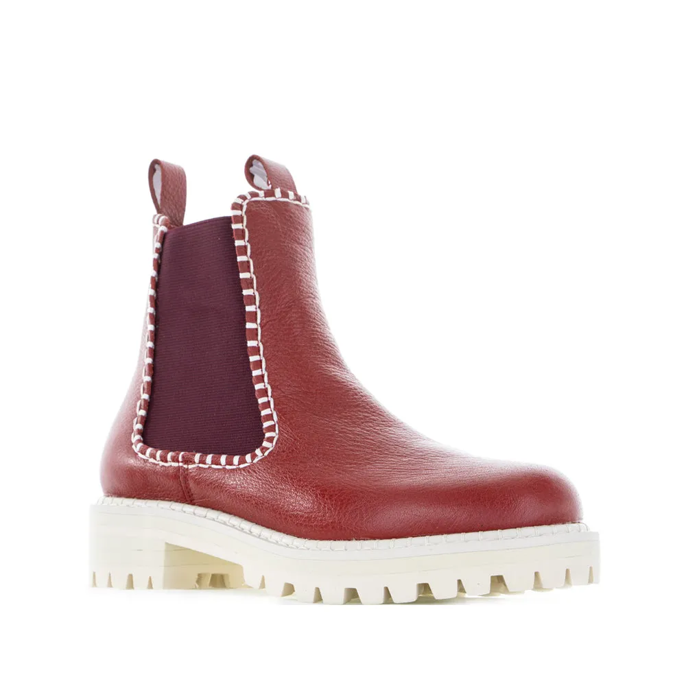 Urban Fashion BRESLEY DODGE RED