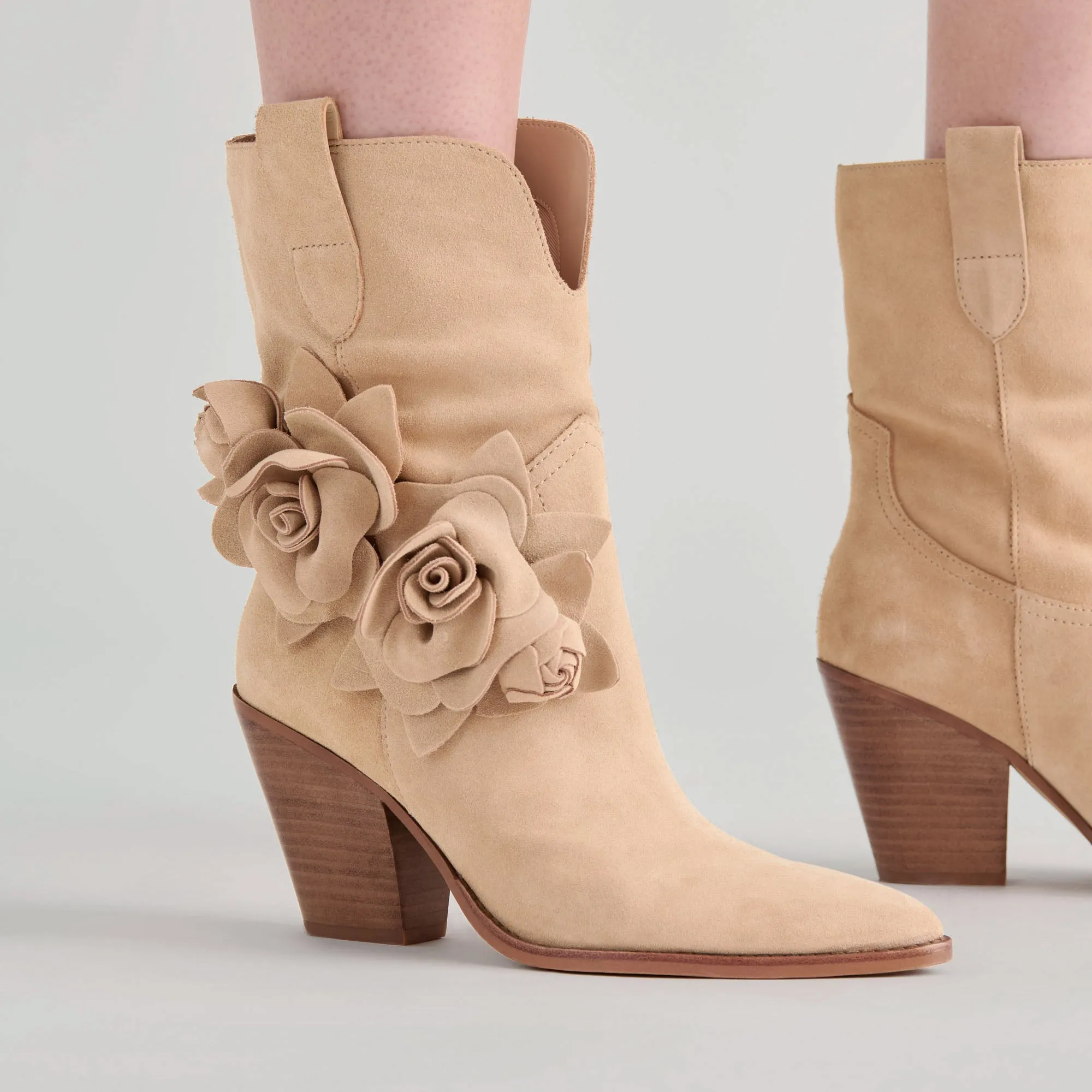 Neutral Build JAKEL BOOTS CAMEL SUEDE