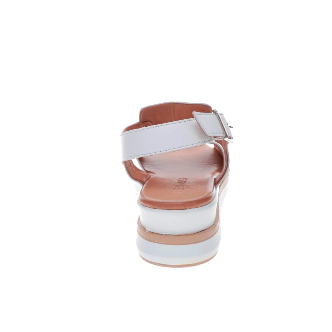 Fashion Forward Daily Relax Le sansa Hype White