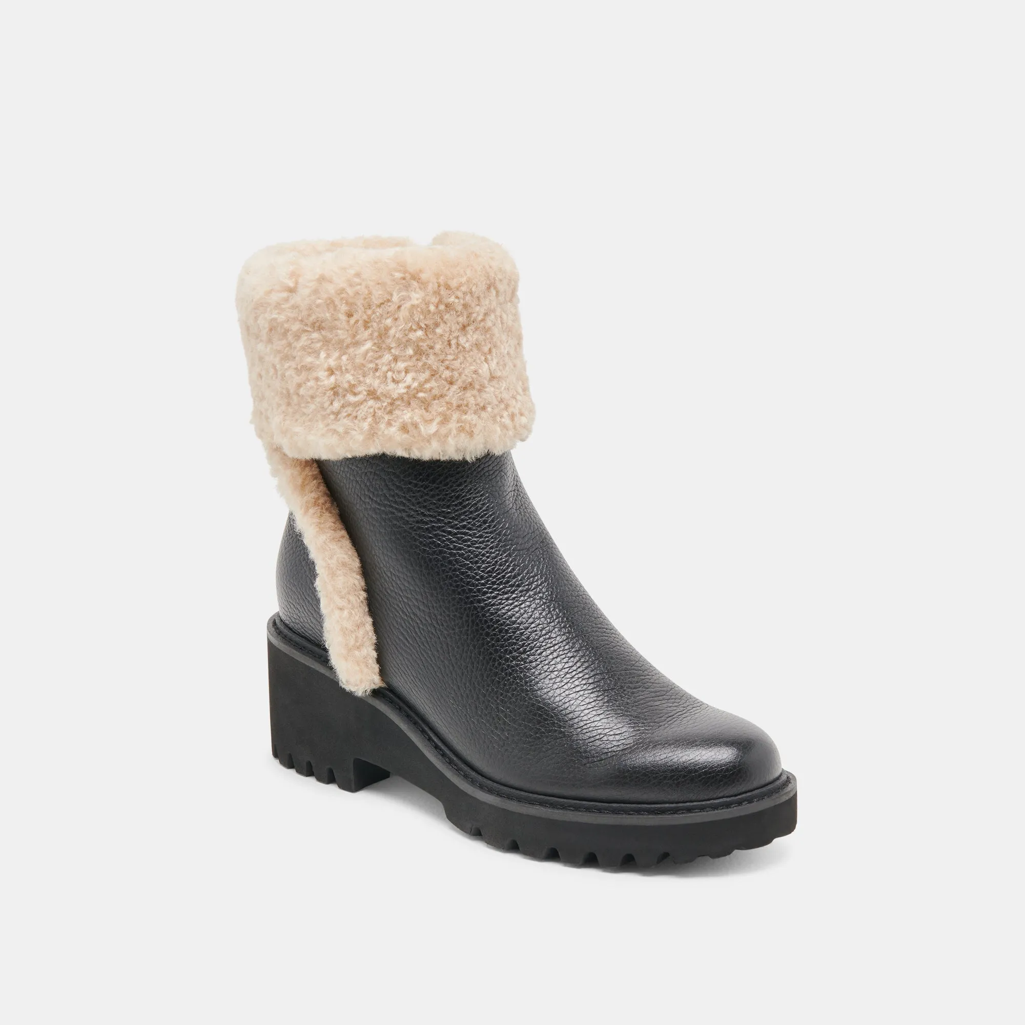 Trendsetting Style HUG H2O BOOTS BLACK LEATHER