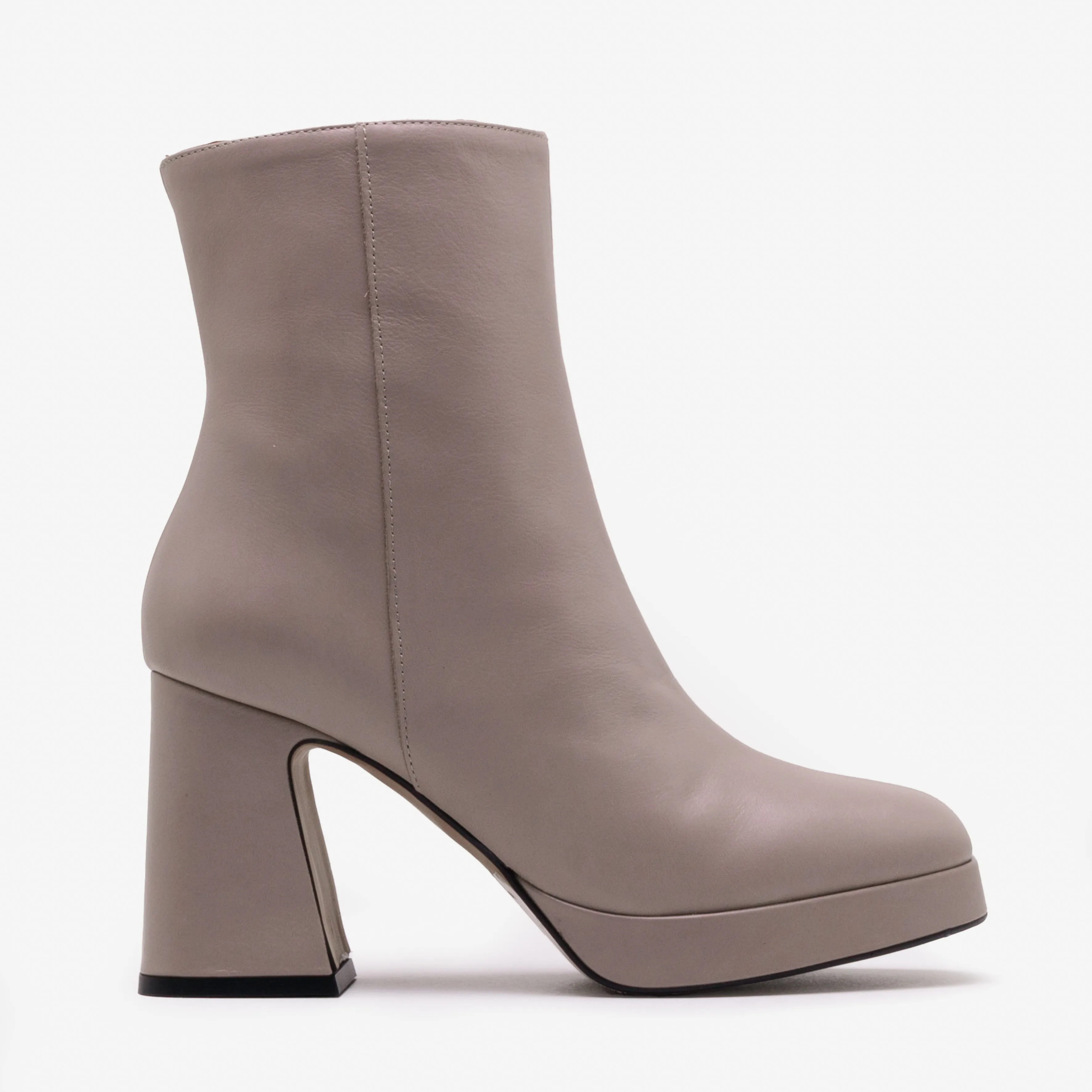 Wind Resistant Day To Night GRETA ANKLE BOOT