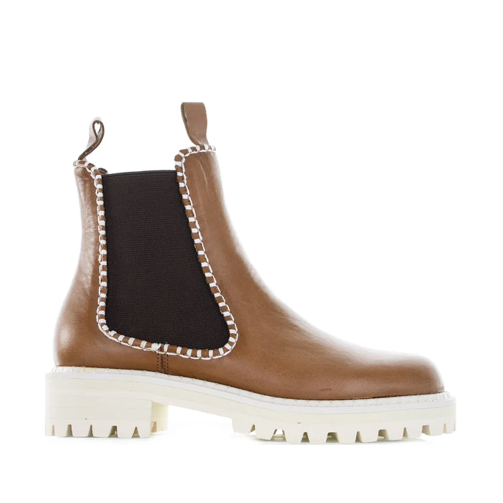 BRESLEY DODGE BRANDY Fashionable Comfort