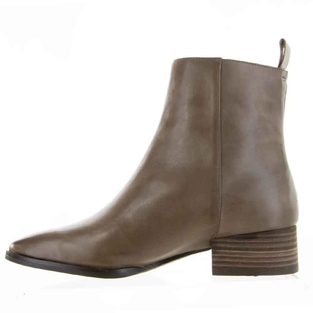 EOS KENDRA KANGAROO Smooth Soles Smart Style