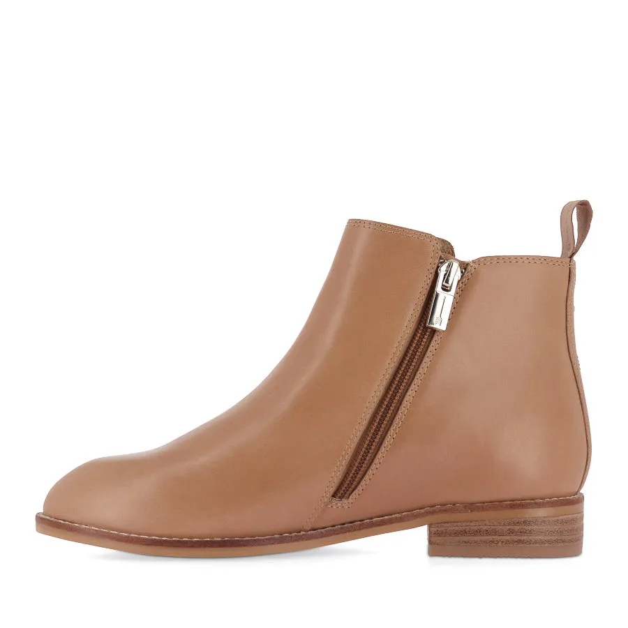 AUSTEN II - CAMEL LEATHER Vibrant Look Multipurpose