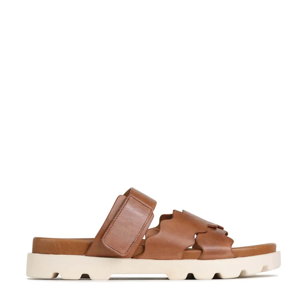 Proper Timeless Chic NISSA