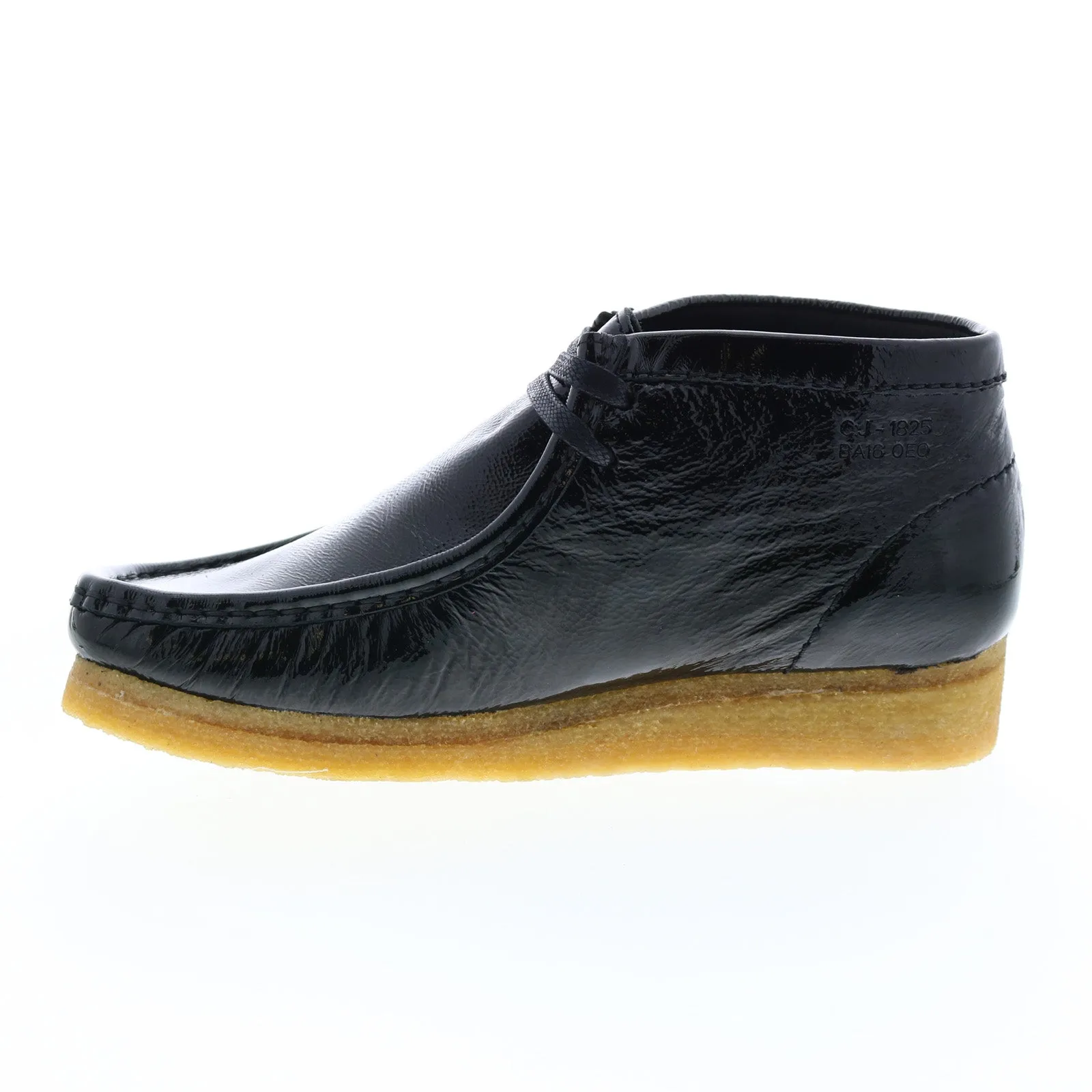Clarks Wallabee Boot 26154804 Womens Black Patent Leather Chukkas Boots Warm Insulation