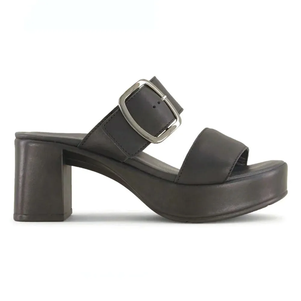Clean Step Celeb Platform Sandal (123100)