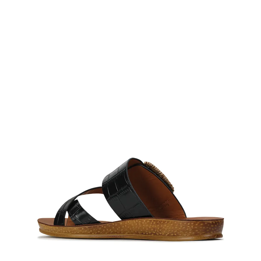 Sturdy Build Energy Rise BRIOS BAMBOO BUCKLE SANDAL