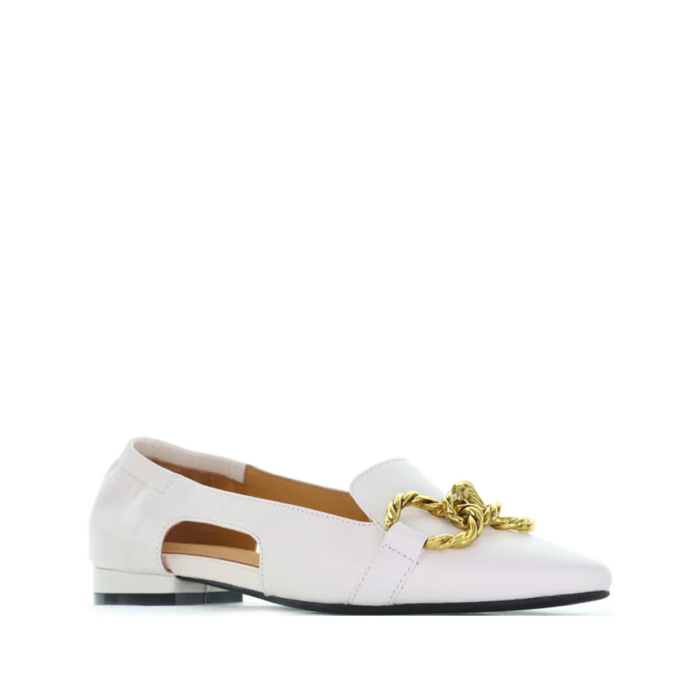 TAMARA LONDON PRISSY MARSHMELLOW All Day Entrepreneur Look
