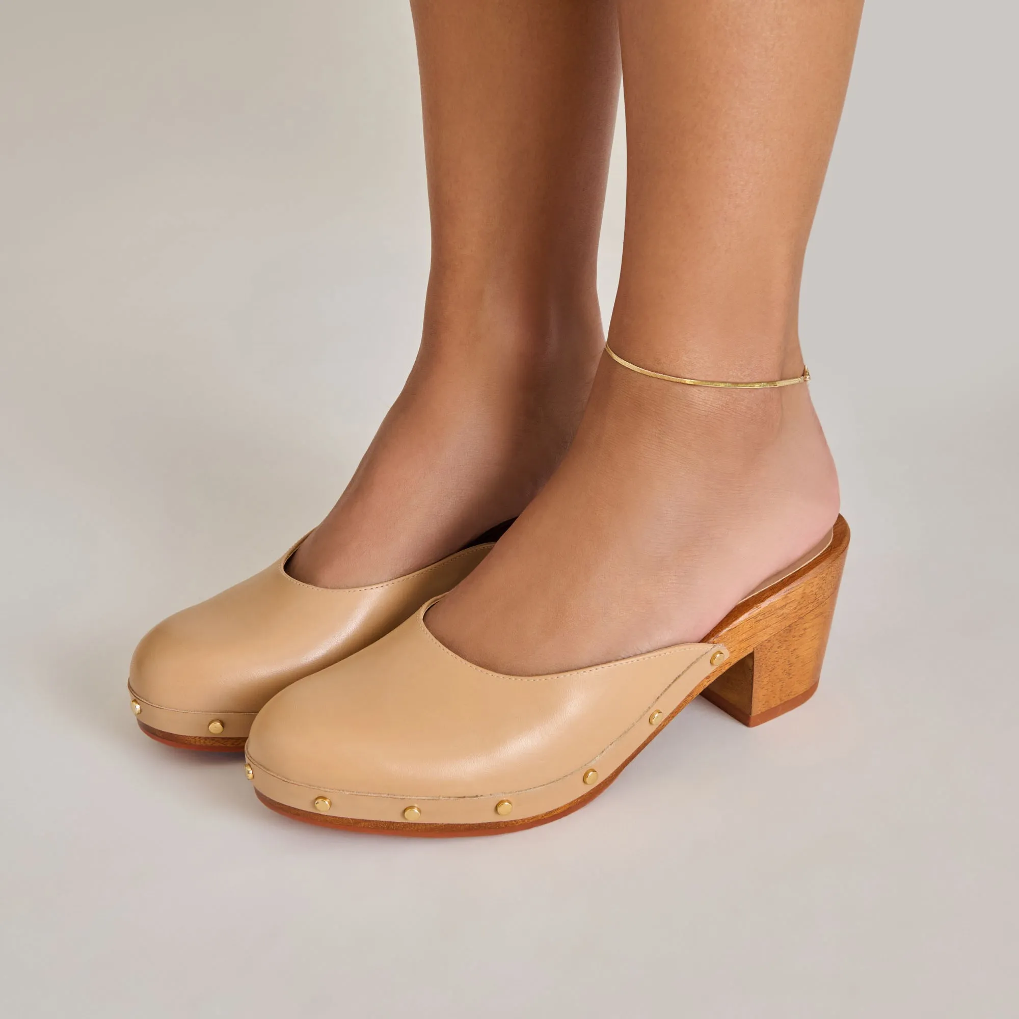 night walk Spring Bloom CAMYN HEELS CAFE LEATHER