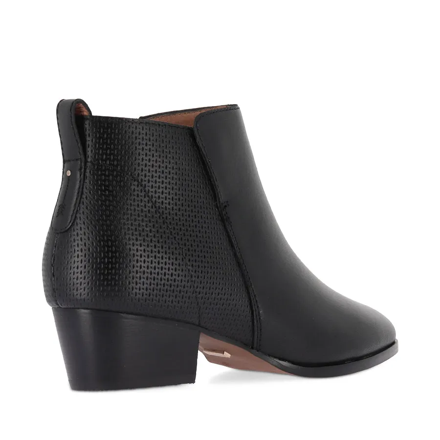 basketball shoes mountainous CHARLESTON - BLACK LEATHER