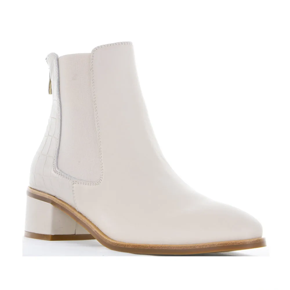 Comfortable Padding LE SANSA REMTON BONE
