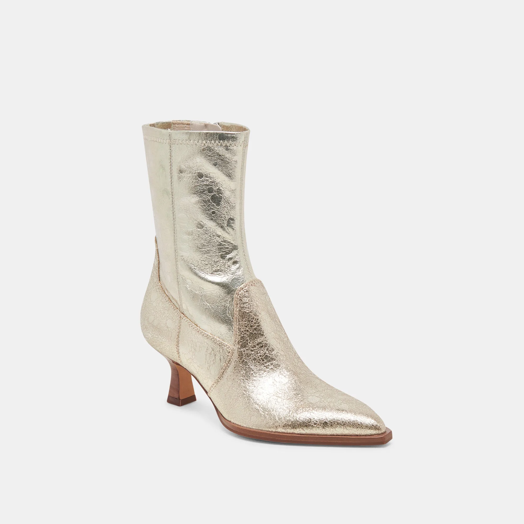 ARYA WIDE CALF BOOTS LIGHT GOLD DISTRESSED LEATHER Comfortable bend Secure fit