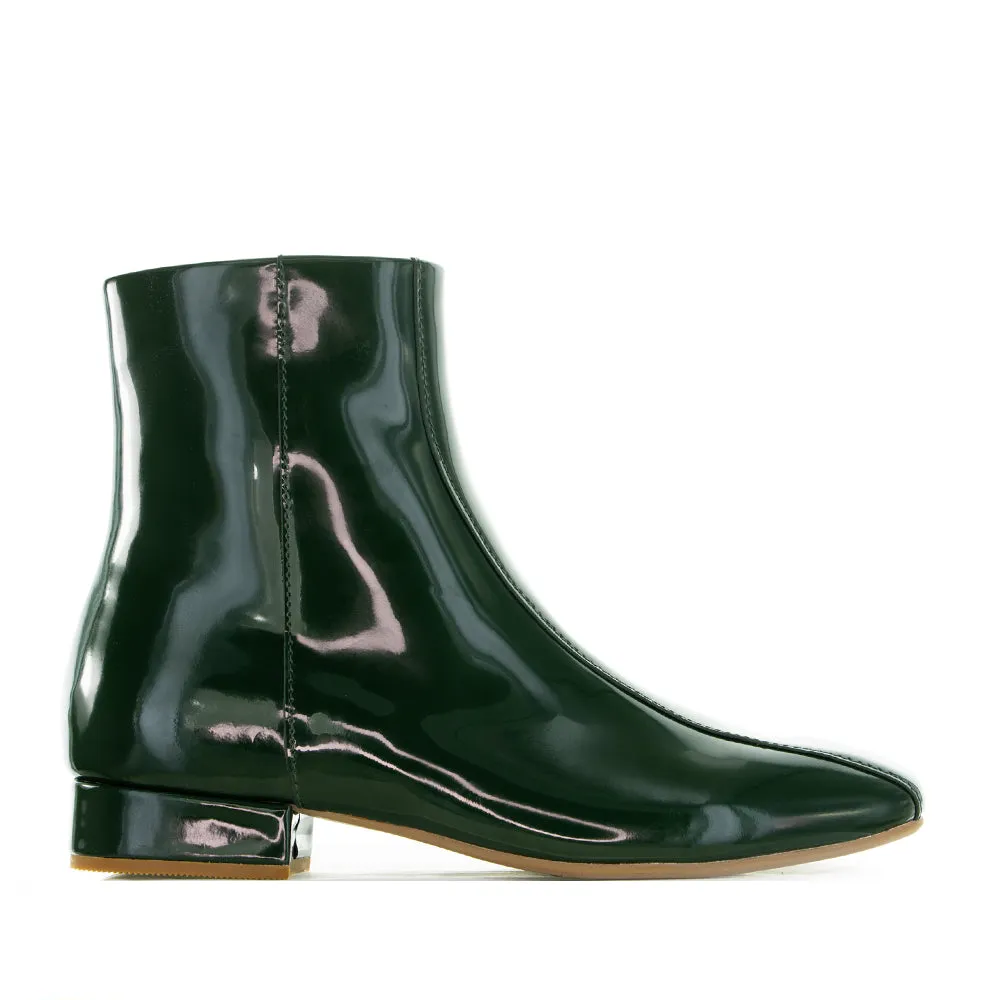 LE SANSA SASHA BOTTLE GREEN Impact-absorbing fit