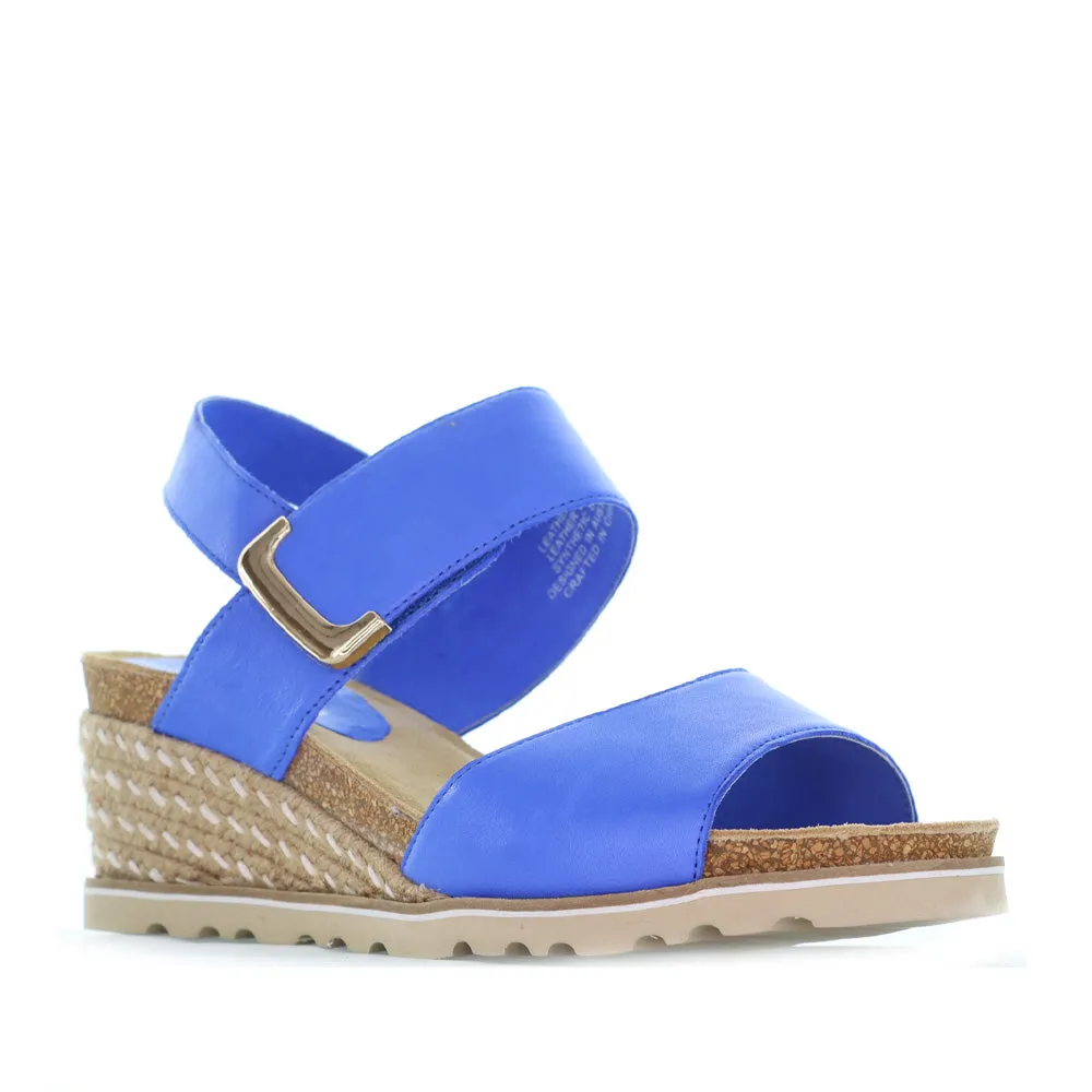 LE SANSA EVITA ROYAL BLUE All weather Comfortable Support