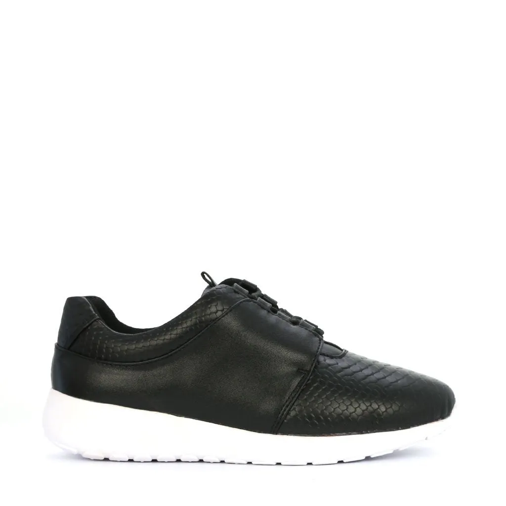 Early Jog Che Sneakers