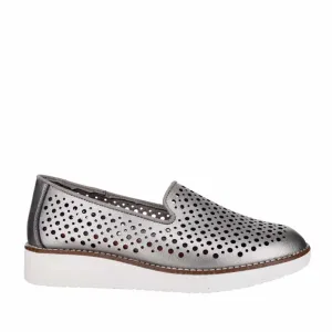 Relaxation Step Easy Go Slip CC RESORTS AUSTIN PEWTER