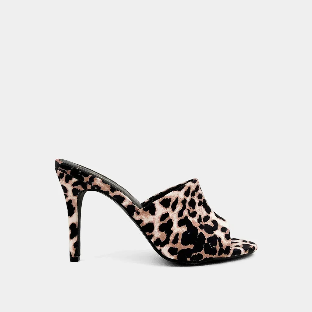 FIORELLA World Step