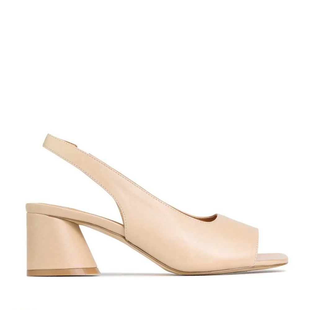 Lightweight Outdoor Footwear Wide Strap EOS PETEL NUDE