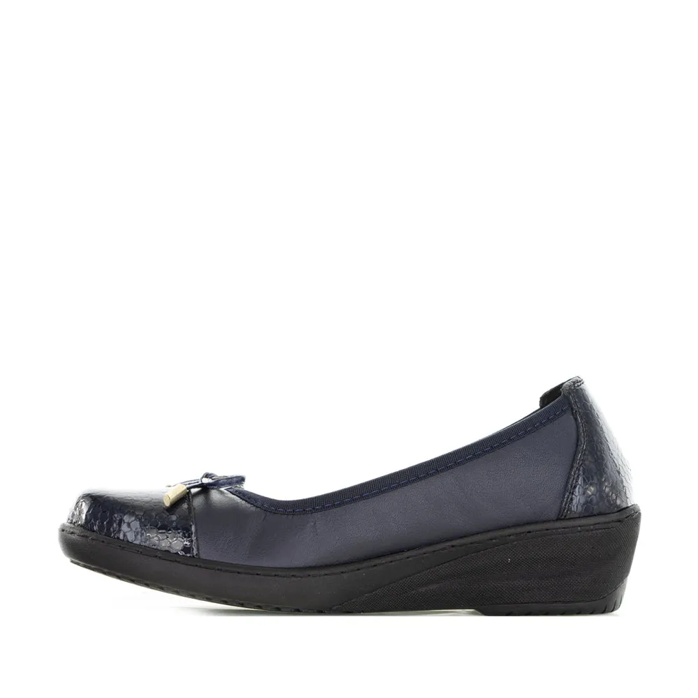 CABELLO CP243-18 NAVY Memory Foam