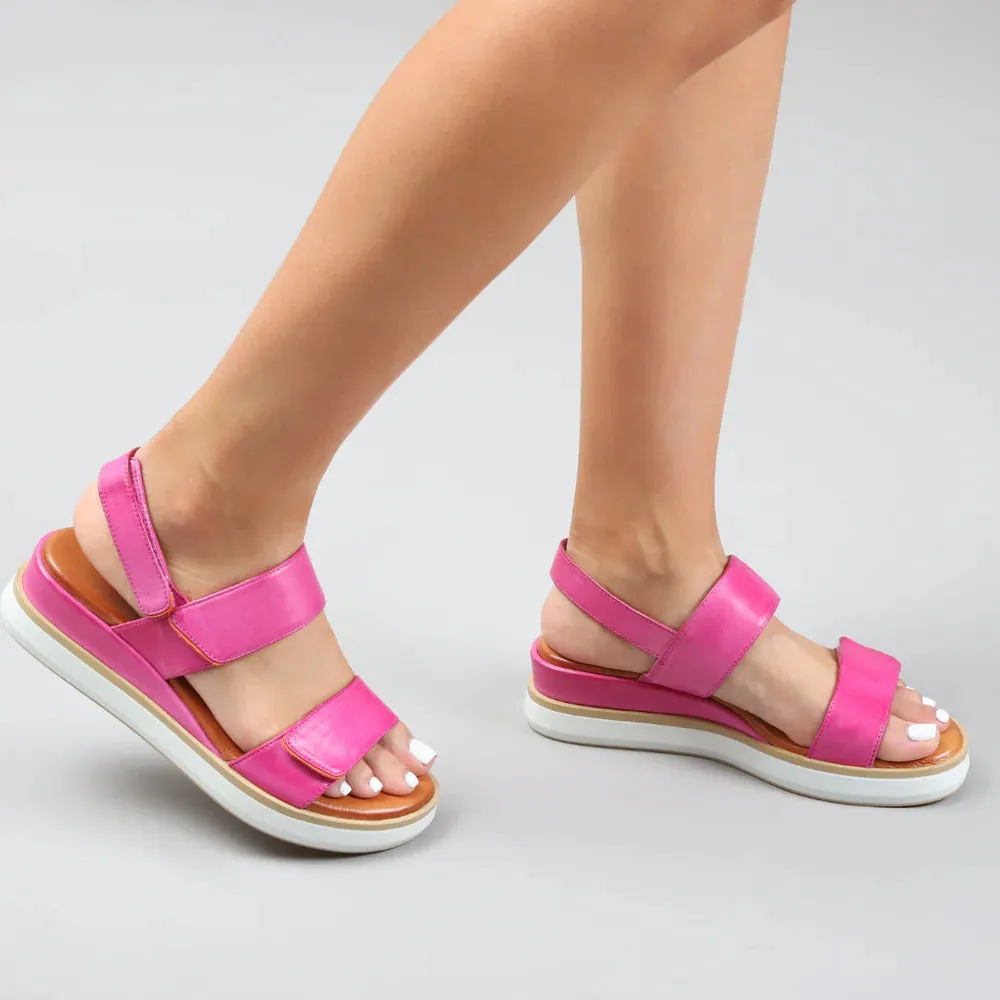 LE SANSA HOLLY HOT PINK toe - box