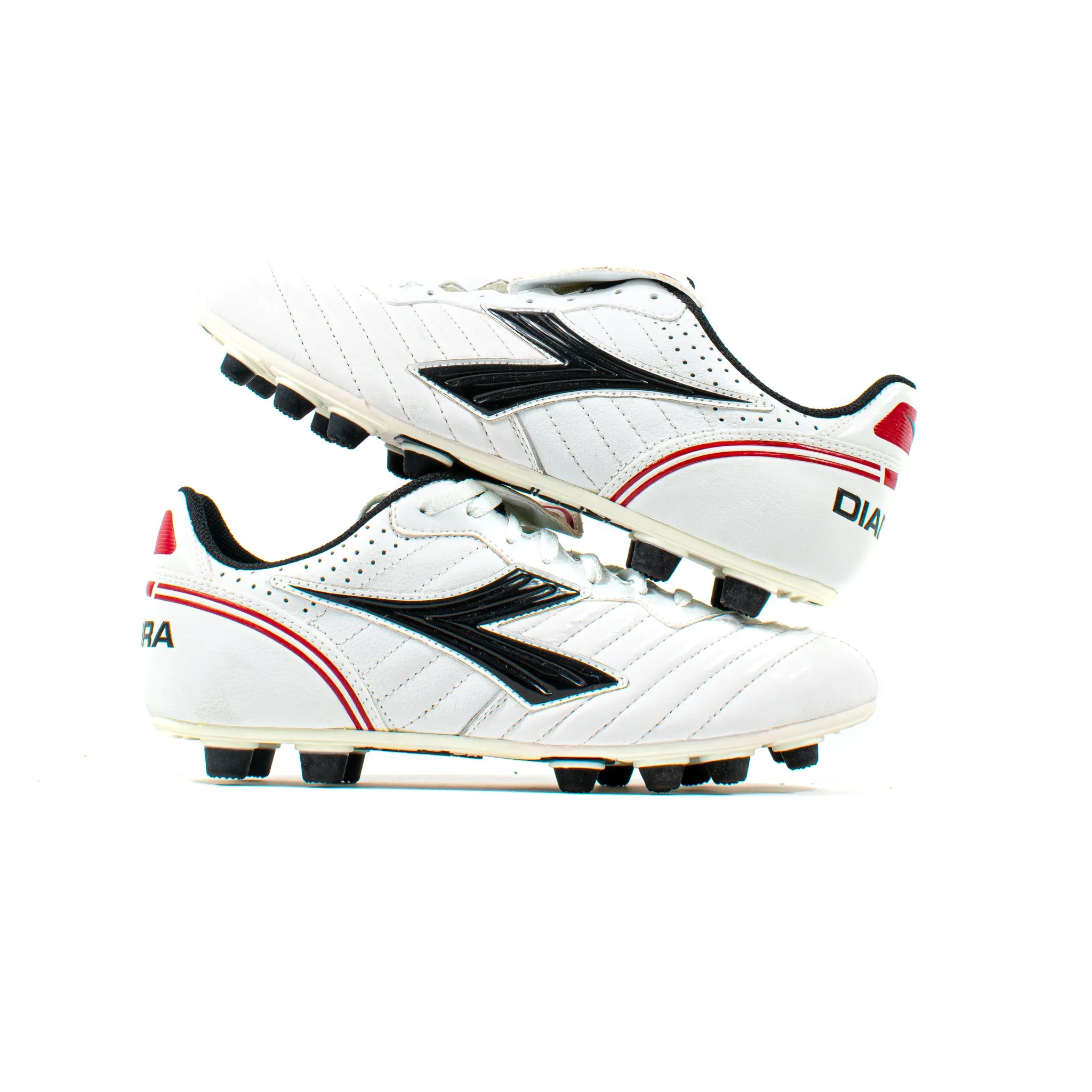 quietest commuters' convenience Diadora Scudetto   K MD White FG