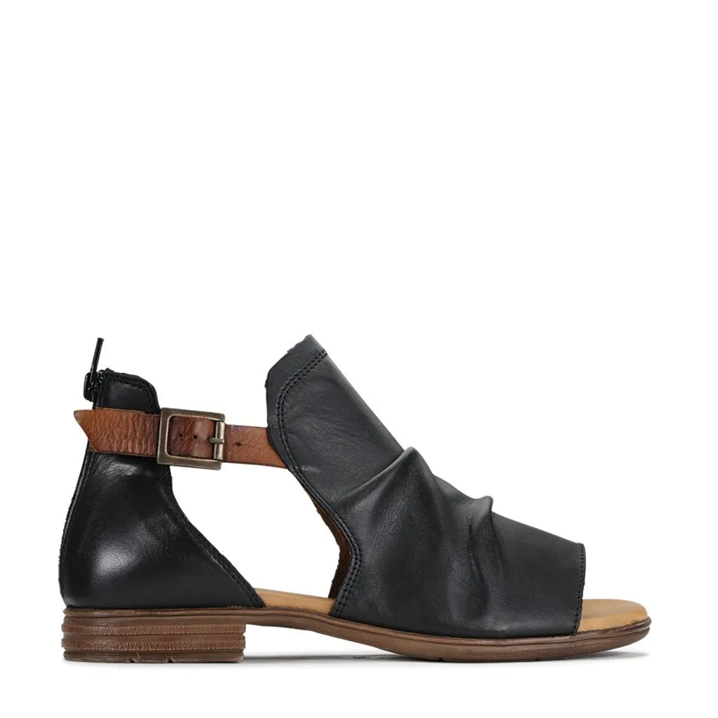 football boots Cushioned Sole ILOSIA LEATHER BOOT SANDAL