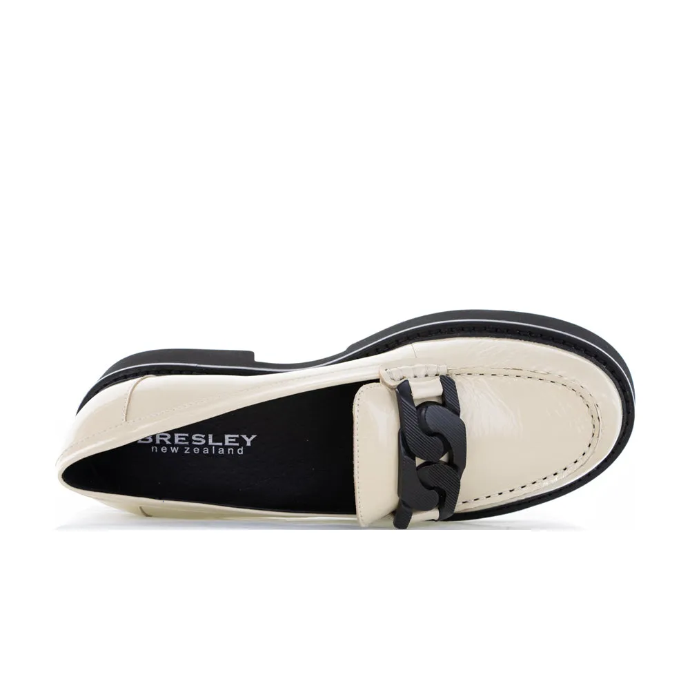 BRESLEY ALTON SWAN PATENT Comfortable All-day Slip-ons