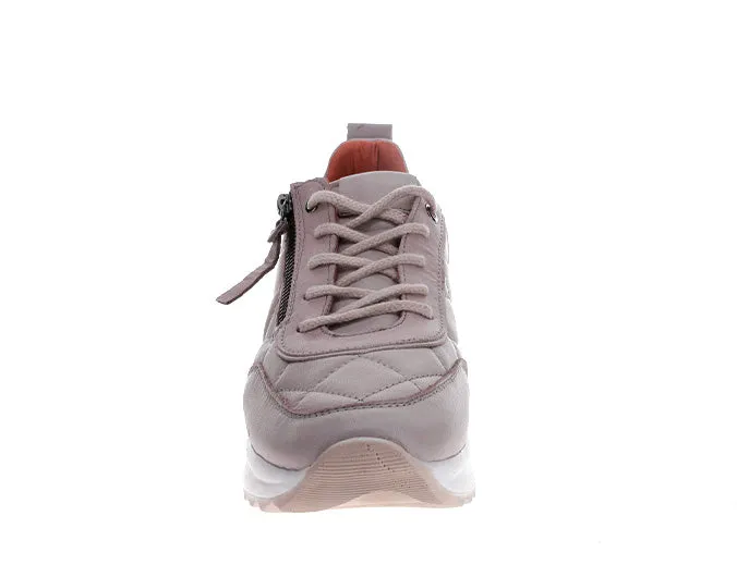 Adventurous beach lovers LE SANSA ALBA GREY
