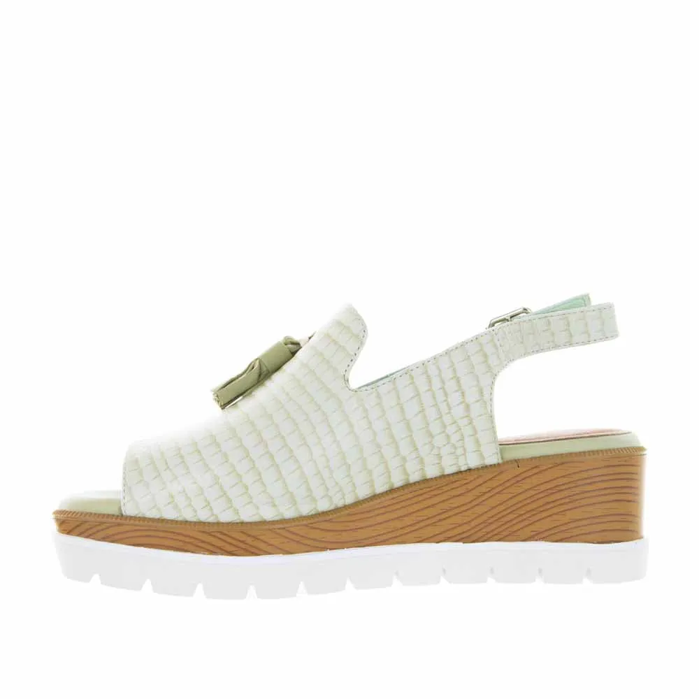 BRESLEY SEACOMBE MINT CROC All-weather flair students' preferences