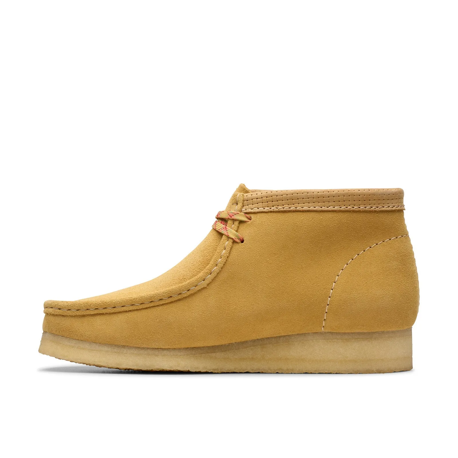 Clarks Wallabee Boot 26181131 Mens Brown Suede Lace Up Chukkas Boots Wind Barrier Active Lifestyle