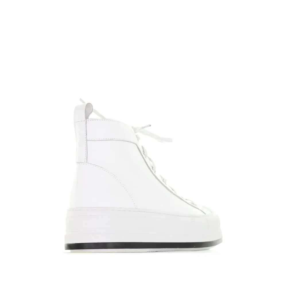 DJANGO & JULIETTE GAMBIA WHITE Slip-On Design
