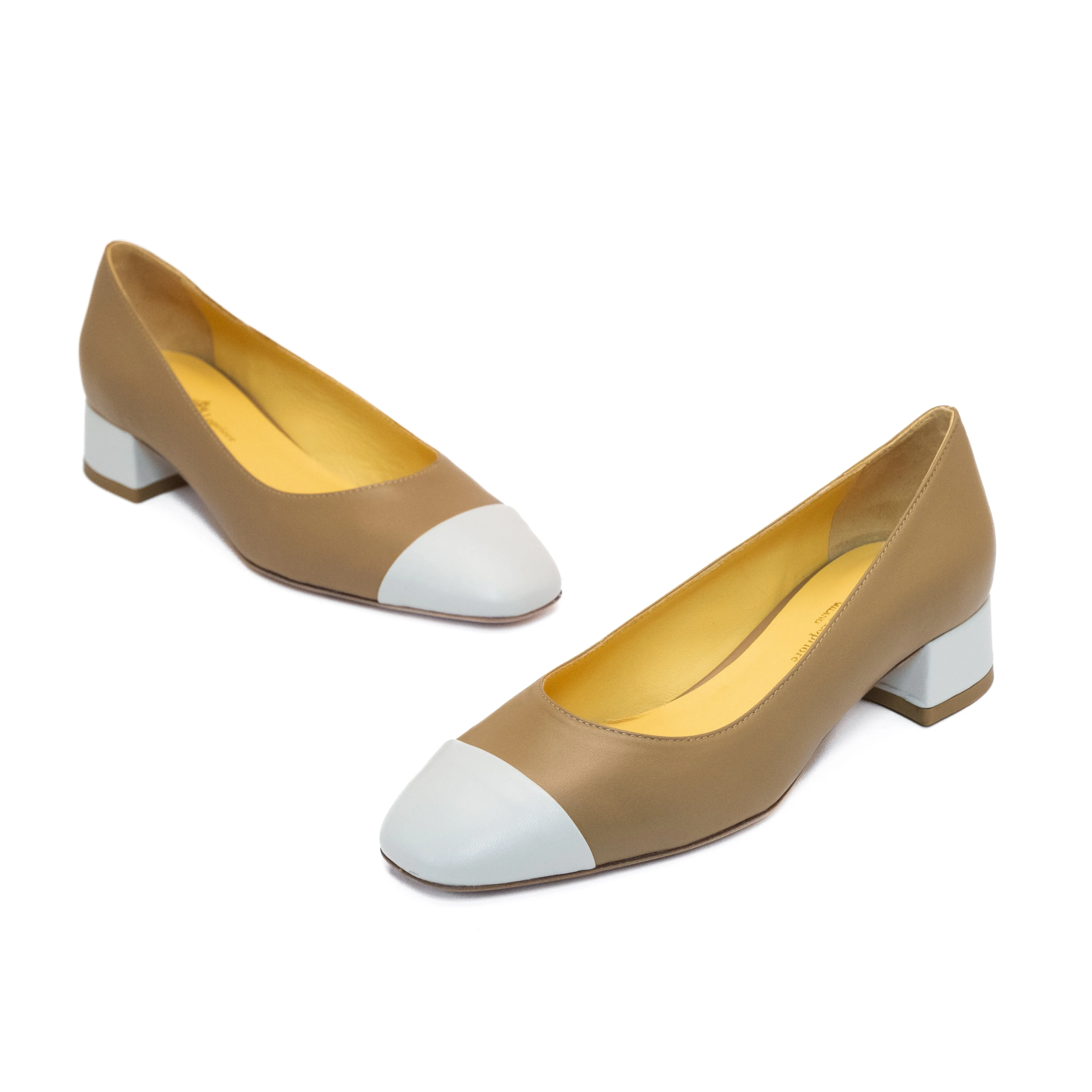 INDIA LOW HEEL PUMP Outdoor