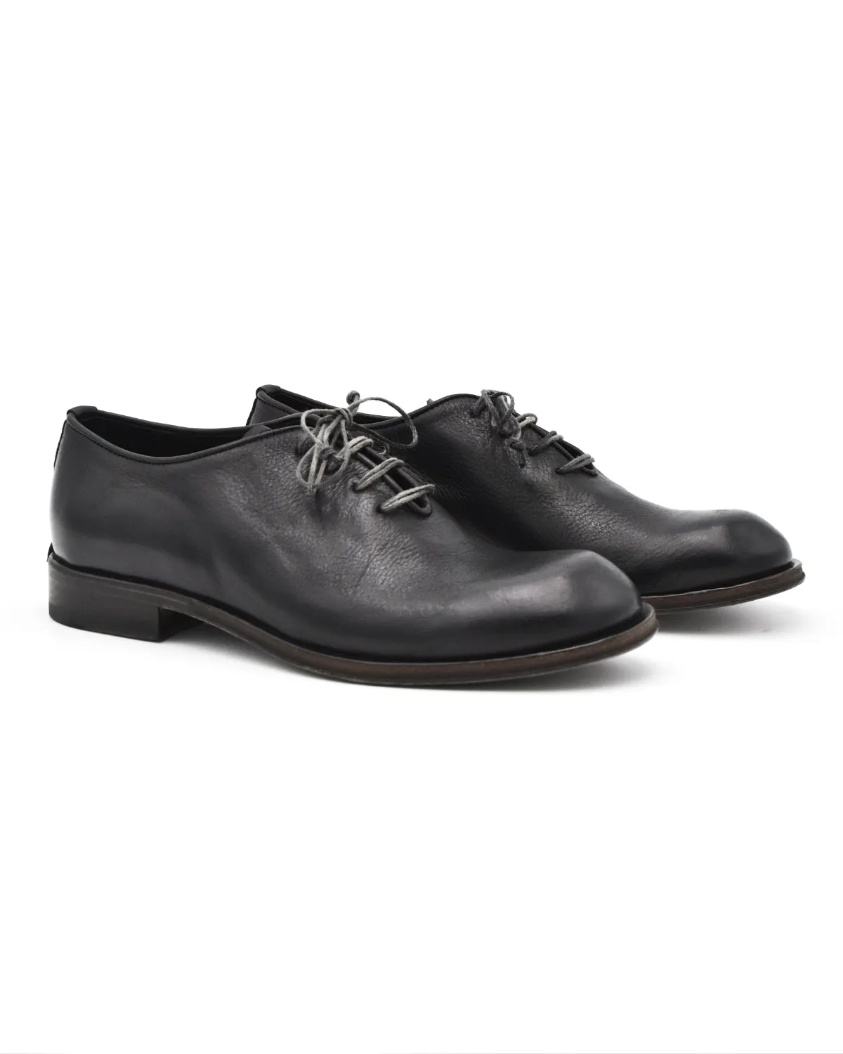 Shoto Black Whole Cut Oxford Gym
