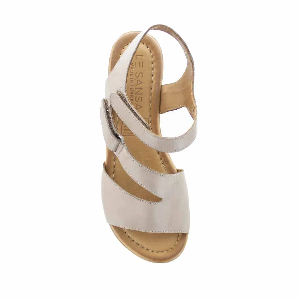 LE SANSA LAS VEGAS HAT Firm Step Versatile Footwear