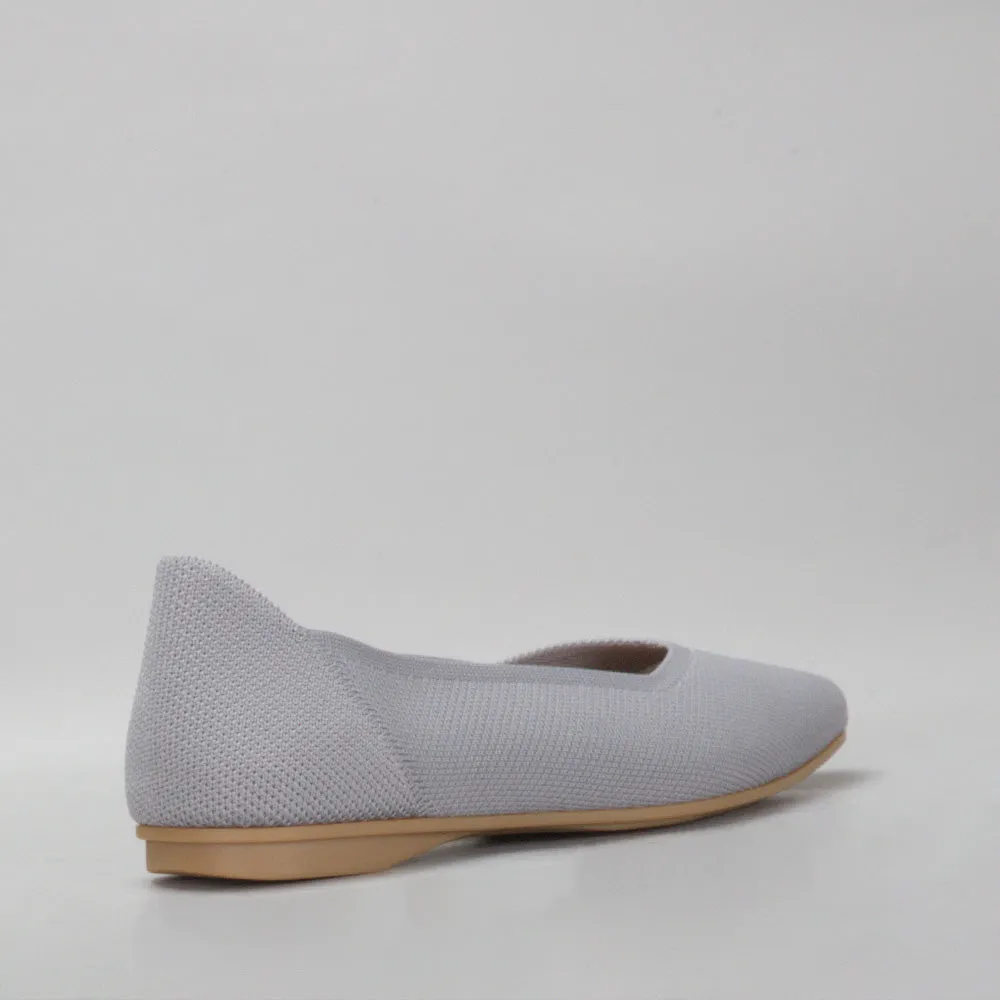 LE SANSA ORANA DENIM All Day Comfort Walk Ready Shoes