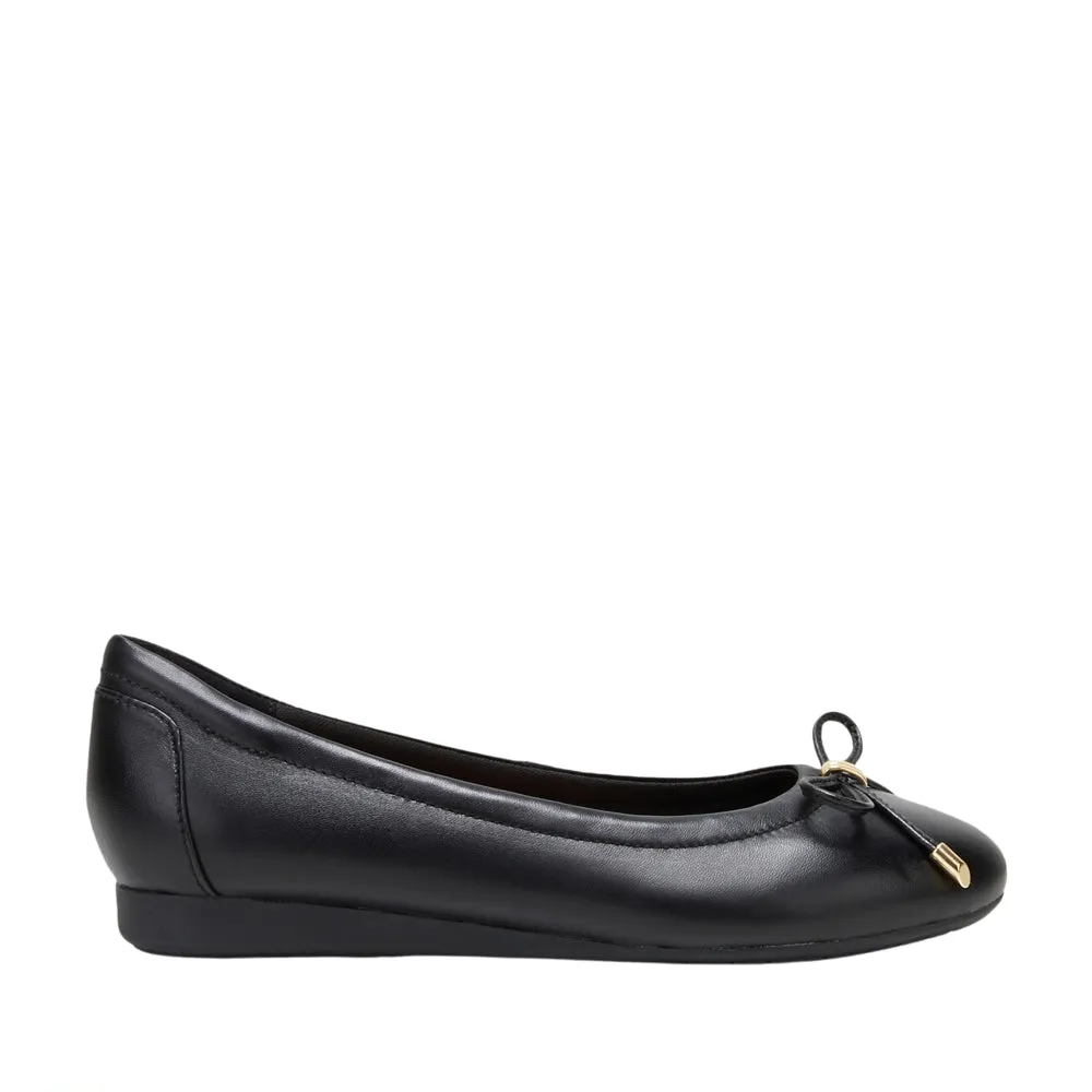 School Day Wide Base HUSH PUPPIES THE BALLET BLACK