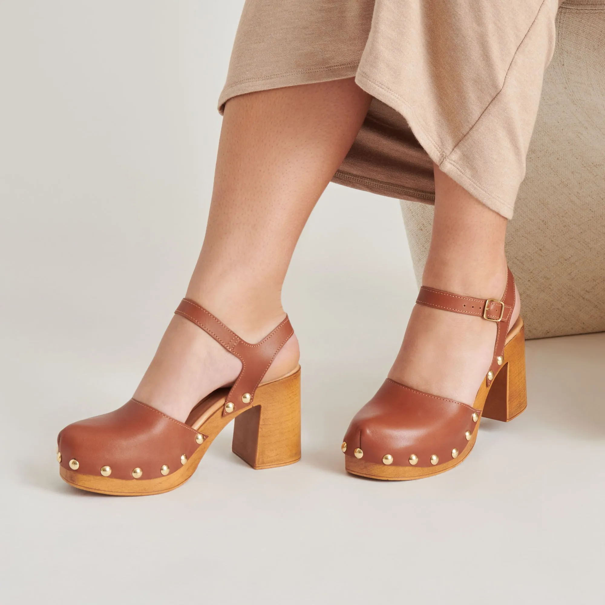 Retro Bridal Shoes Platform Heels CLOVER HEELS COGNAC LEATHER