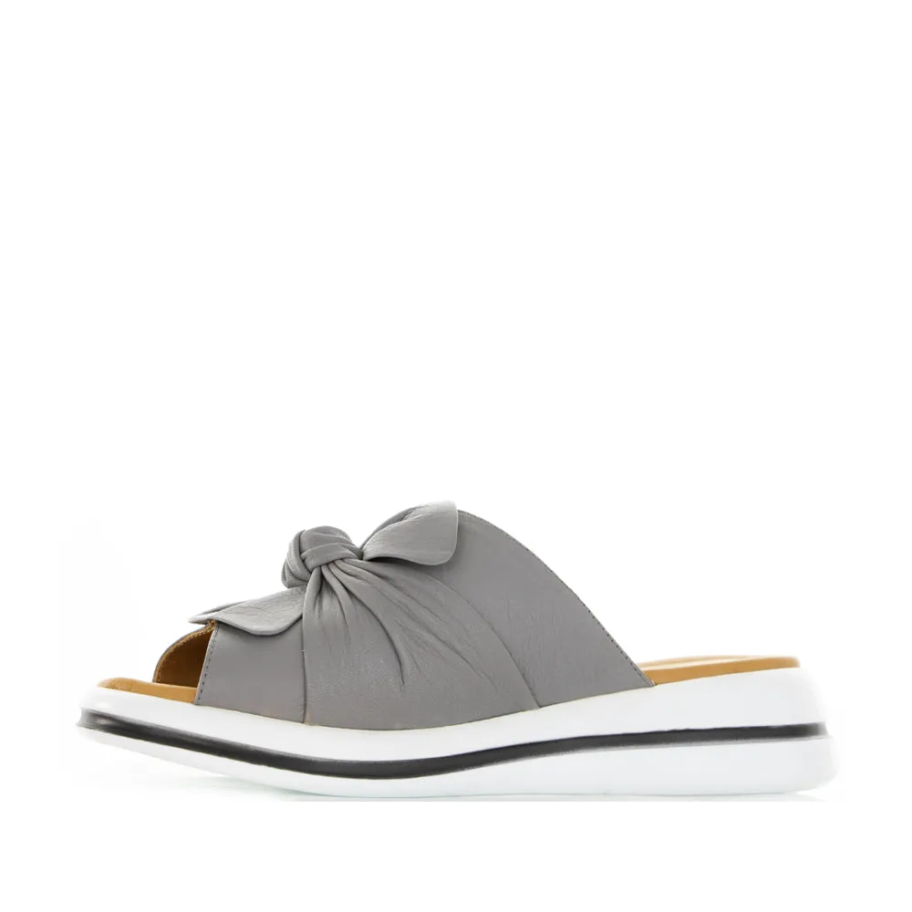 Comfort Step On Instant Step Le sansa Salsa Grey