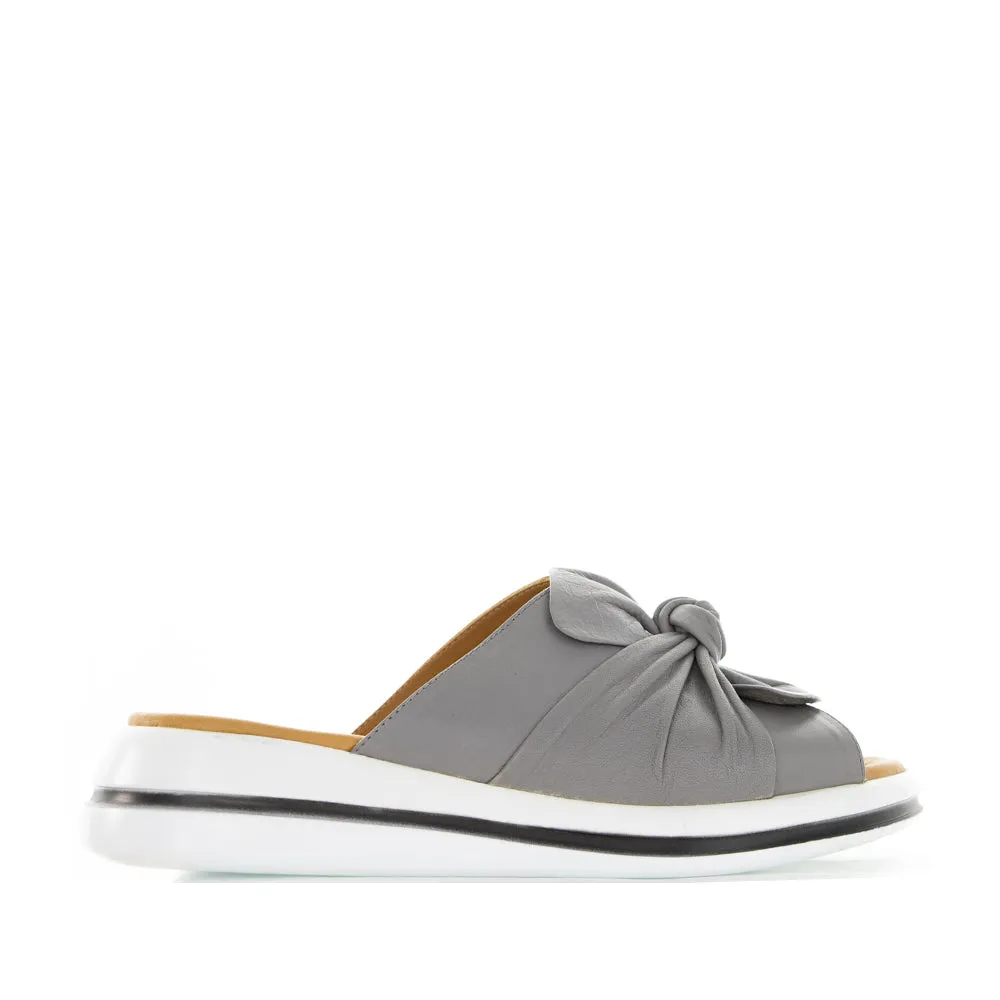 Wedding Mood Easy Care Footwear Le sansa Salsa Grey