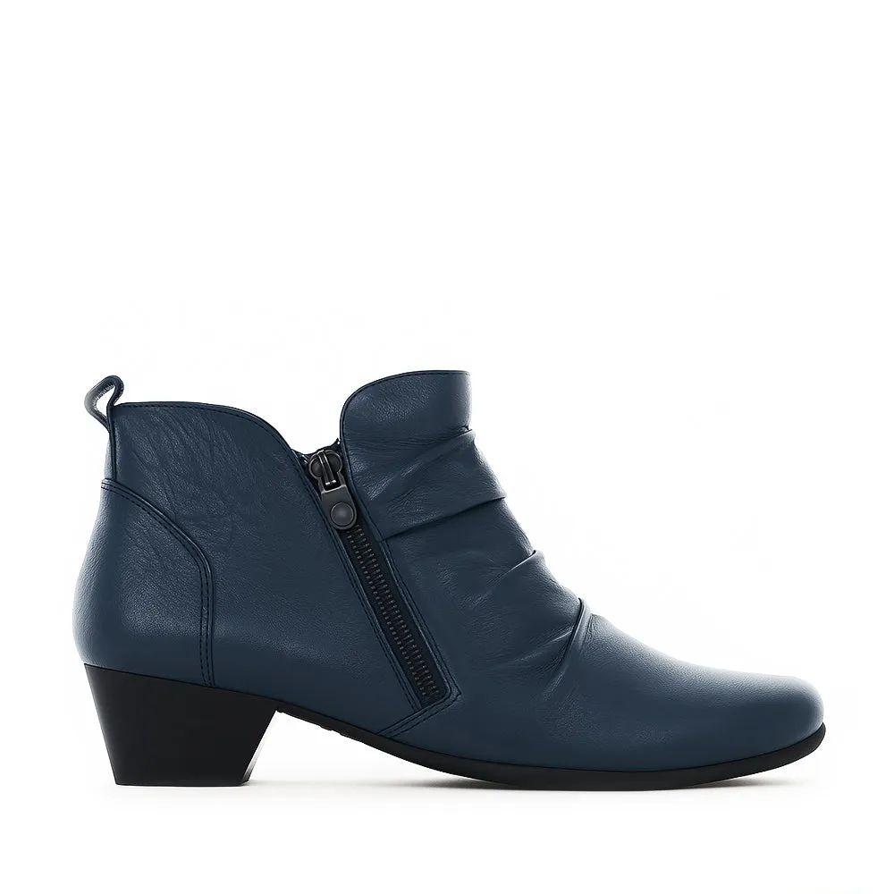 ZIERA CHRISTEL NAVY Non Marking